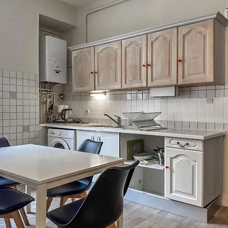 #ea The Red Dormoy Apartament